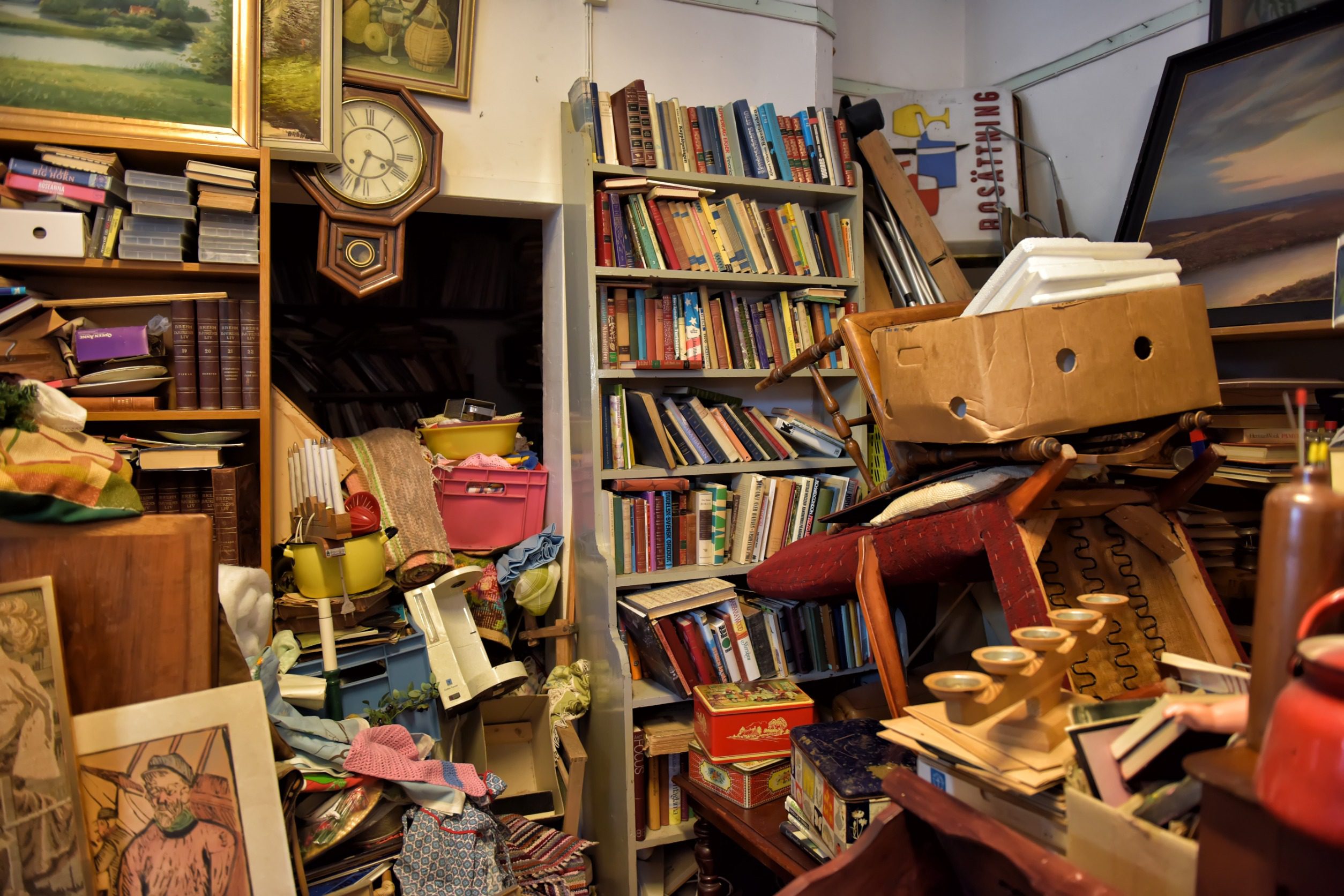 messy basement
